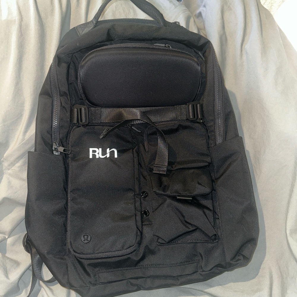 Lululemon Cruiser Backpack 23L